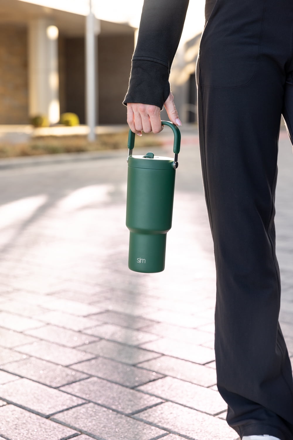 Simple Modern 30 fl oz Insulated Stainless Steel Trek Pivot Tumbler with Straw Lid and Top Handle|Forest 2GOM