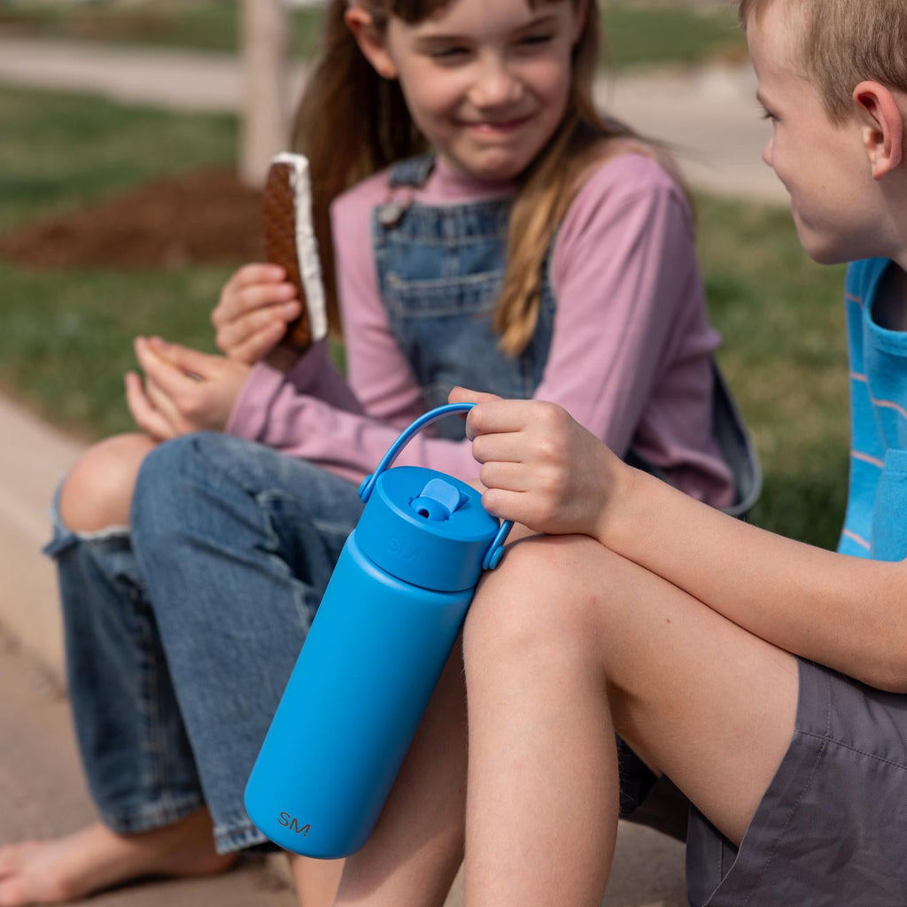 Simple Modern 18 fl oz Insulated Stainless Steel Summit Wide Mouth Water Bottle with Handle and Straw Lid|Black and White Checkmate IYLV