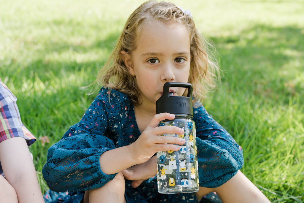 Simple Modern Disney 12oz Summit Kids Tritan Water Bottle with Straw Lid for Toddler - Dishwasher Safe Travel Tumbler - Disney: Mickey Retro I45K