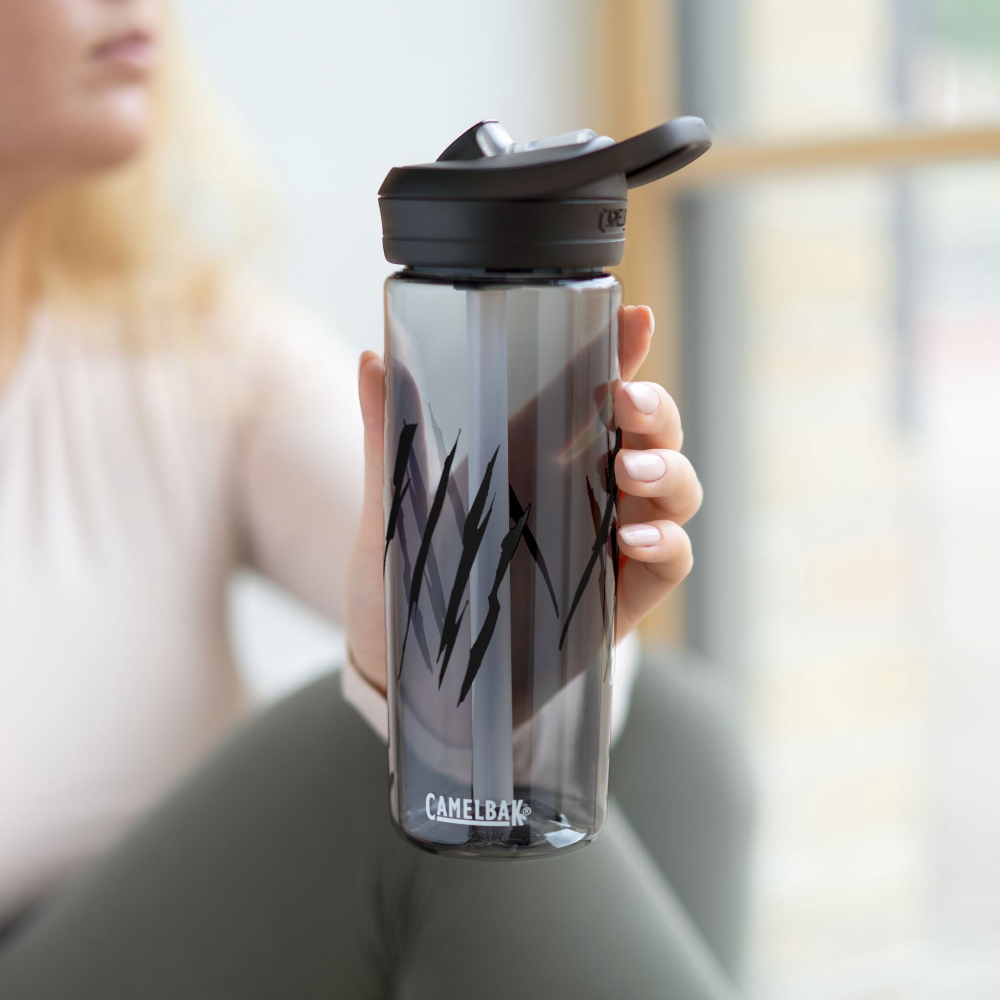 Effete Feline Claw Marks Scratch CamelBak Eddy®  Water Bottle, 20oz\25oz 1R9T