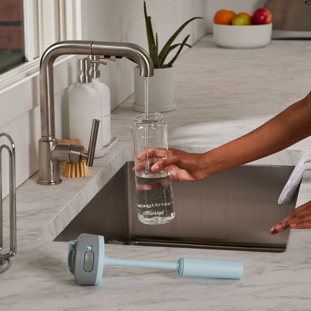 Contigo 24 oz. Wells Plastic Filter Water Bottle - Salt T7QE