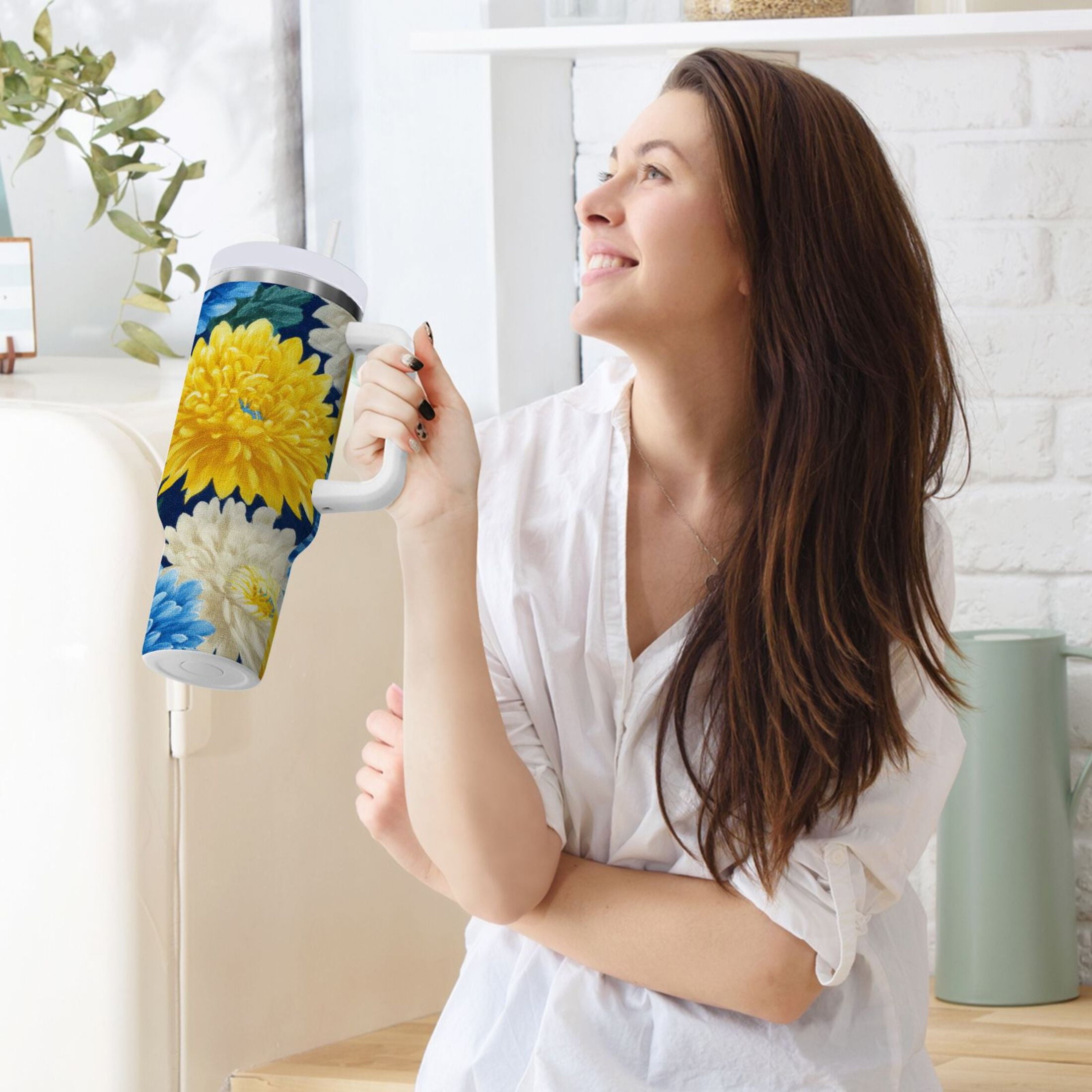 30 oz Insulated Stainless Steel Tumbler Double Wall Stainless Steel Tumbler with 2-Way Drinking Yellow and White Chrysanthemum GFLI
