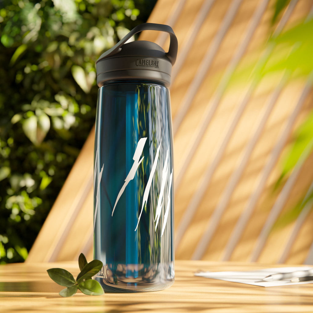 Effete Feline Claw Marks Scratch CamelBak Eddy®  Water Bottle, 20oz\25oz NMXB